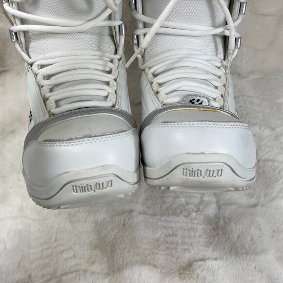 🔥Thirty Two Women’s 7 Walker Snowboard Boots White- Gray Comfort Fit Soft - Picture 8 of 13